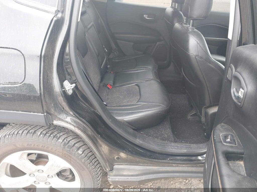 3C4NJDBB4JT362409 2018 JEEP COMPASS photo no. 8