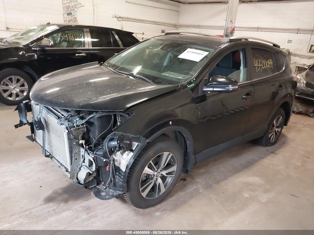 2T3RFREV0JW823023 2018 TOYOTA RAV4 photo no. 2