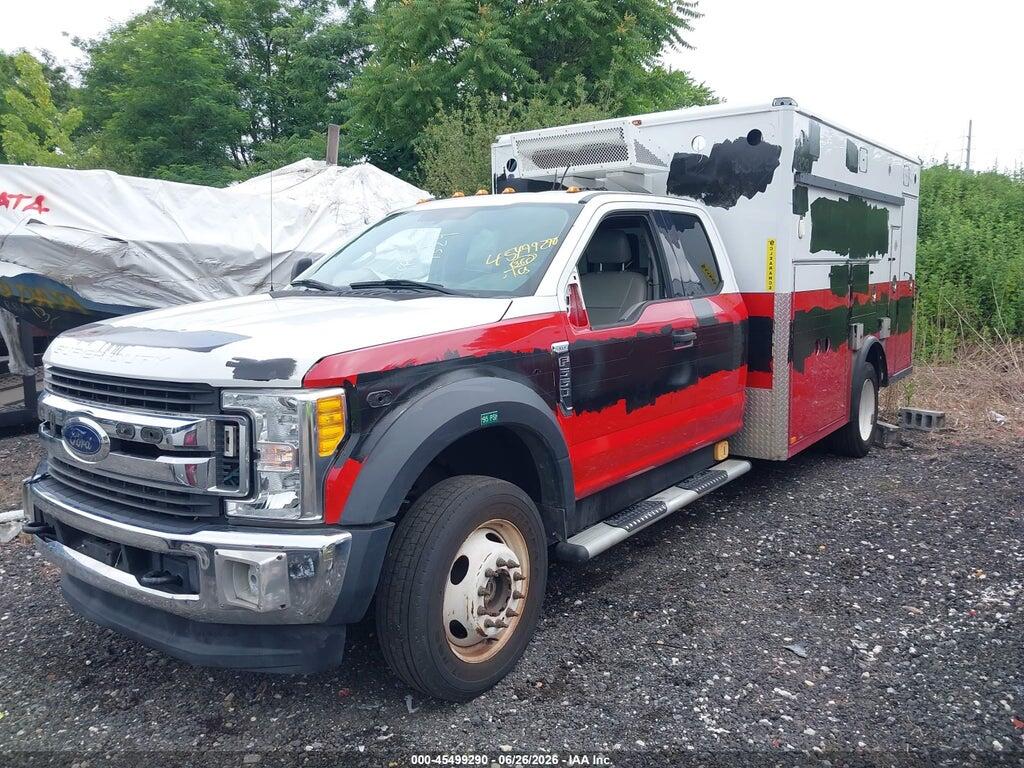 1FD0X5HT4HEC91197 2017 FORD F-550 CHASSIS photo no. 2
