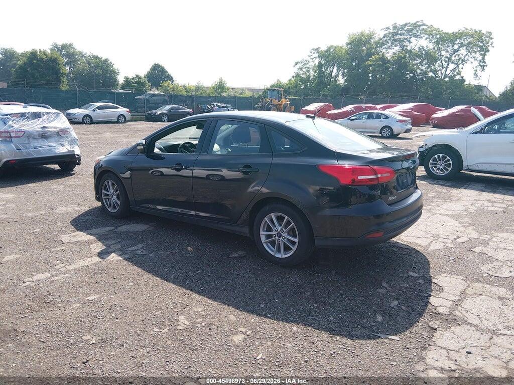 1FADP3F25HL335844 2017 FORD FOCUS photo no. 3