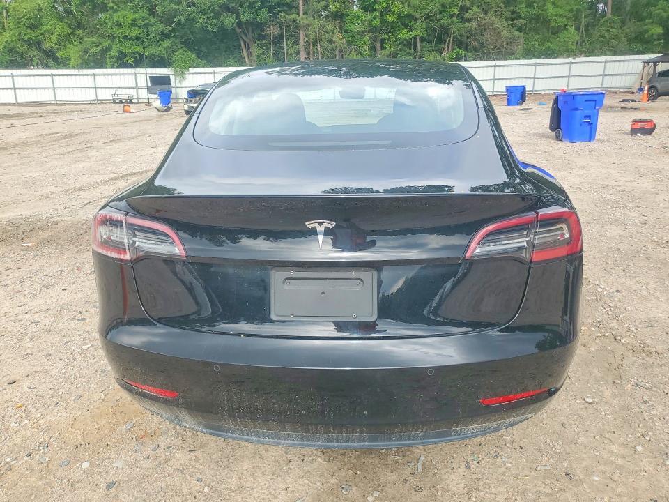 2021 TESLA MODEL 3 — Фото 6 из 12