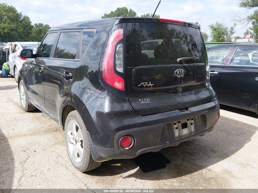 KNDJN2A20J7895662 2018 KIA SOUL photo no. 3
