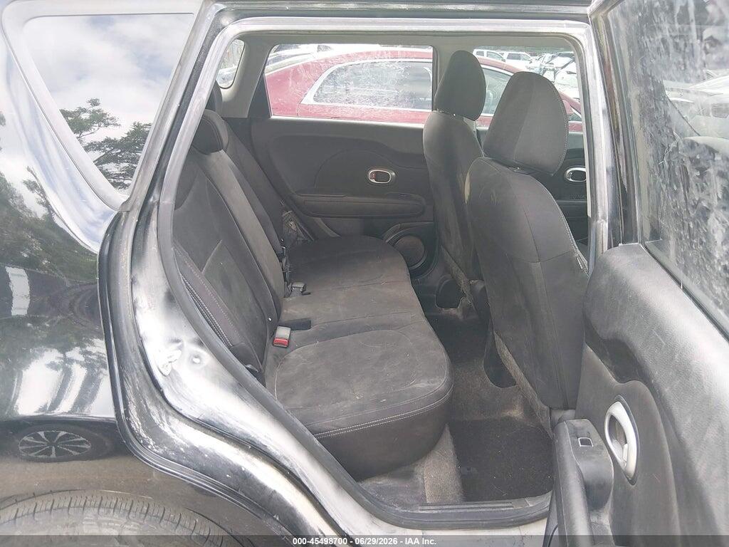 KNDJN2A20J7895662 2018 KIA SOUL photo no. 8