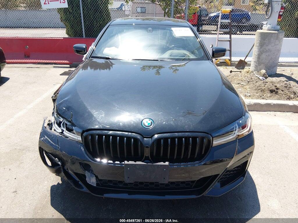 WBA13AG02PCM13681 2023 BMW 530E photo no. 12