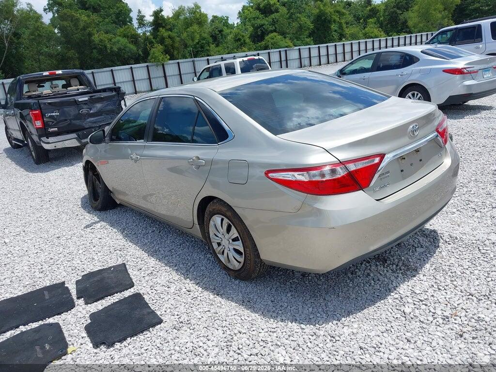 4T1BF1FK6HU655415 2017 TOYOTA CAMRY photo no. 3