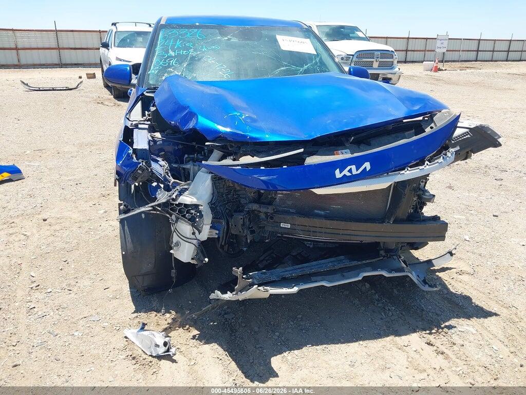 KNDEPCAA8R7640696 2024 KIA SELTOS photo no. 6