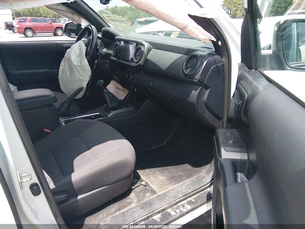 5TFCZ5ANXHX080680 2017 TOYOTA TACOMA photo no. 5