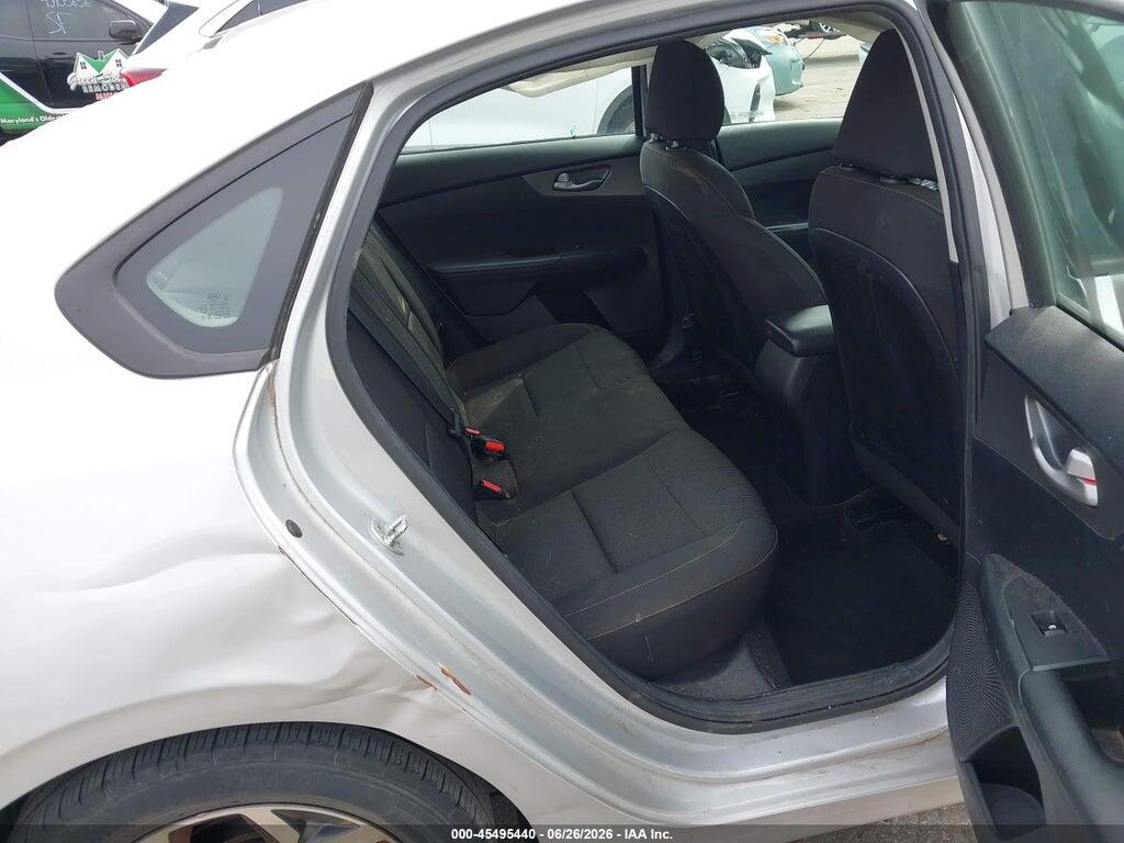 3KPF24AD8KE086620 2019 KIA FORTE photo no. 8