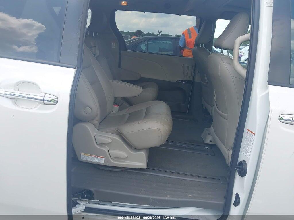 5TDYZ3DC0LS027313 2020 TOYOTA SIENNA photo no. 8