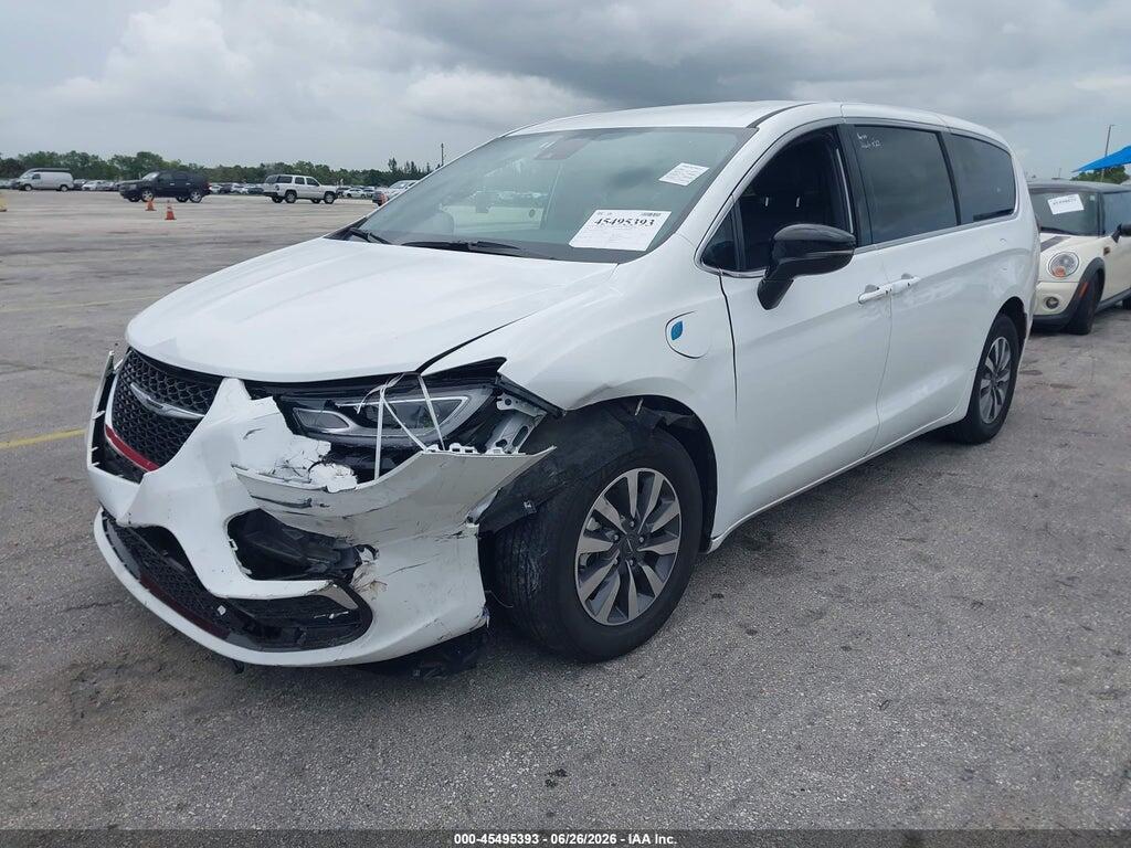 2C4RC1S78SR573879 2025 CHRYSLER PACIFICA HYBRID photo no. 2