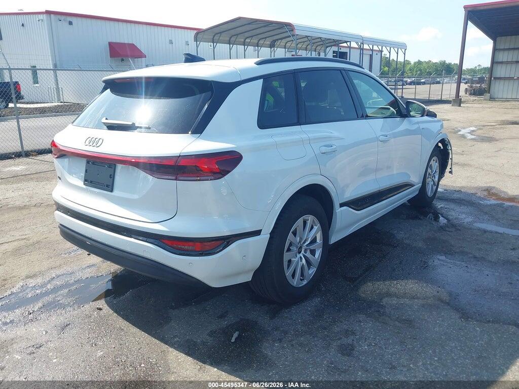 WA172BGF2SA028842 2025 AUDI Q6 E-TRON photo no. 4