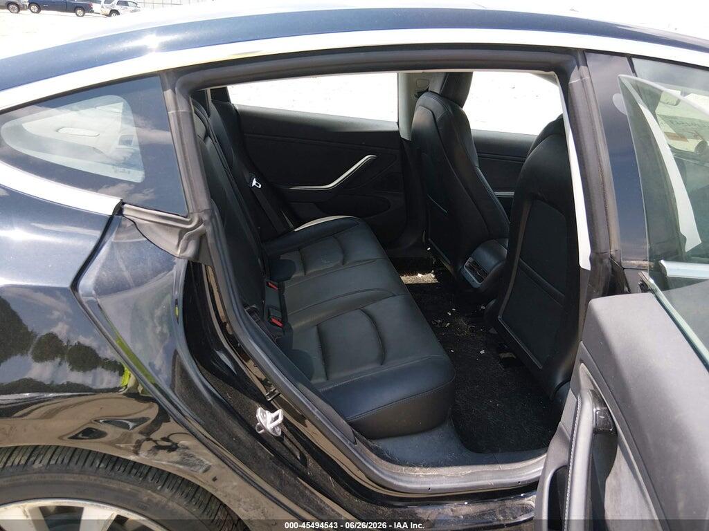 5YJ3E1EA9JF032289 2018 TESLA MODEL 3 photo no. 8