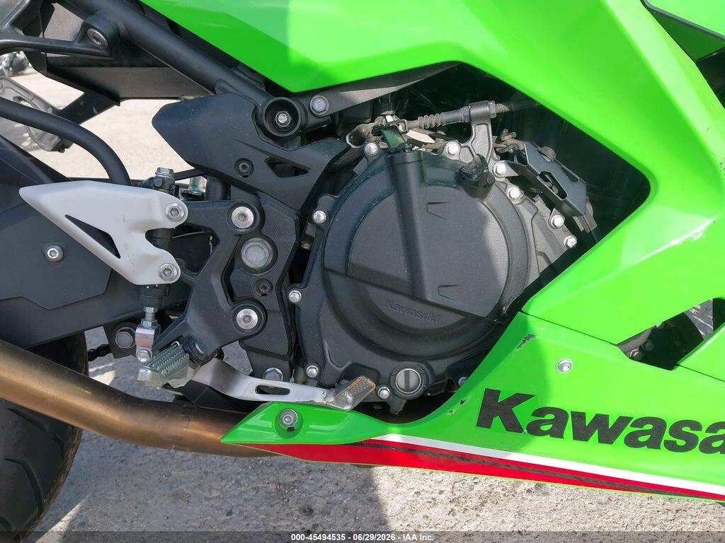 JKAEXKH14PDAM8661 2023 KAWASAKI EX400 photo no. 8
