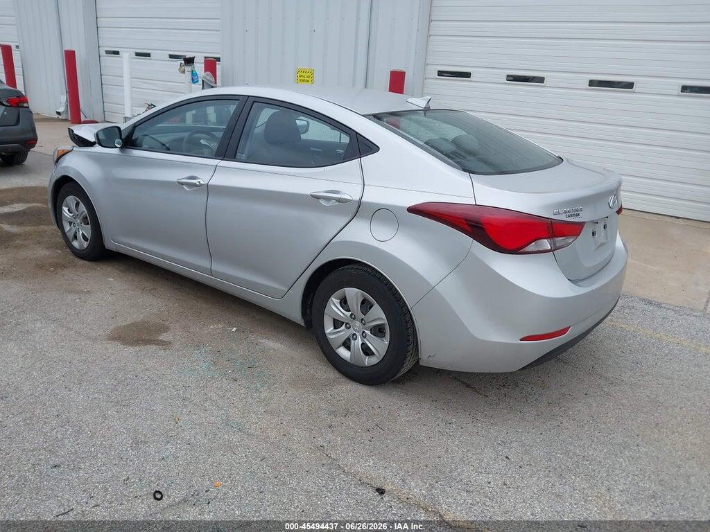 KMHDH4AE1GU583589 2016 HYUNDAI ELANTRA photo no. 3