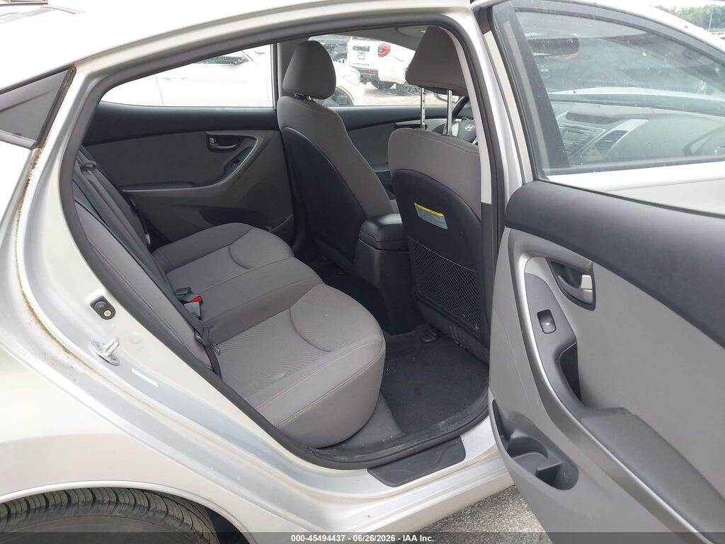 KMHDH4AE1GU583589 2016 HYUNDAI ELANTRA photo no. 8