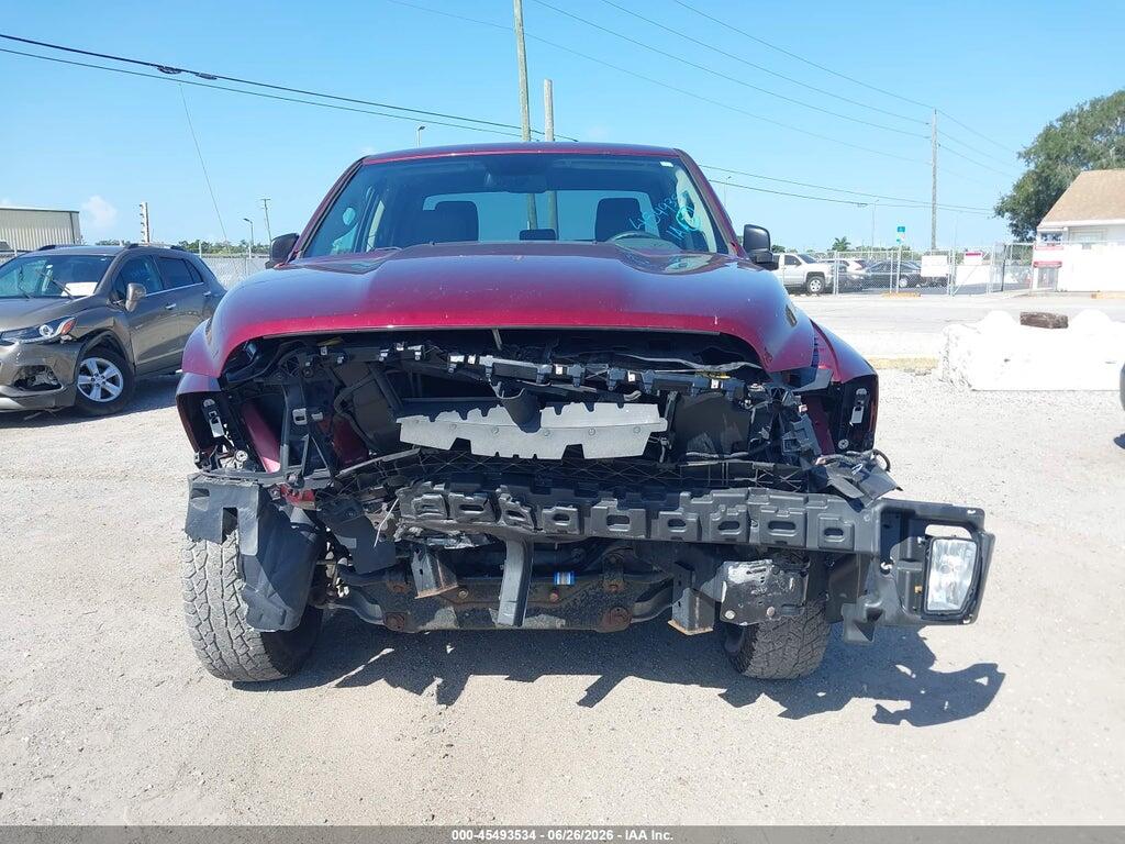 1C6RR7FG4JS260795 2018 RAM 1500 photo no. 6