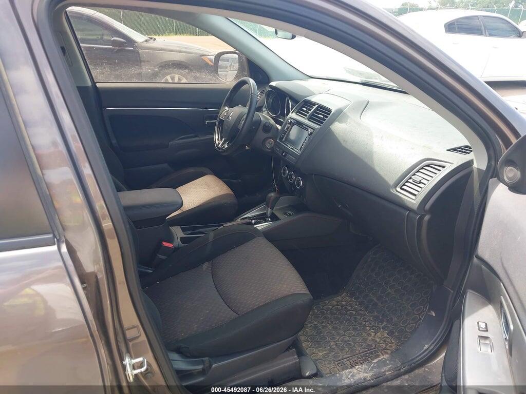 JA4AR3AU4JZ020885 2018 MITSUBISHI OUTLANDER SPORT photo no. 5