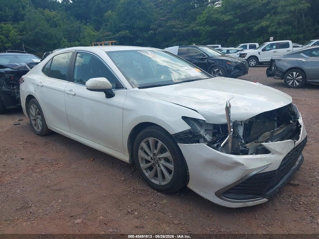 4T1C11AK9NU642485 2022 TOYOTA CAMRY photo no. 1