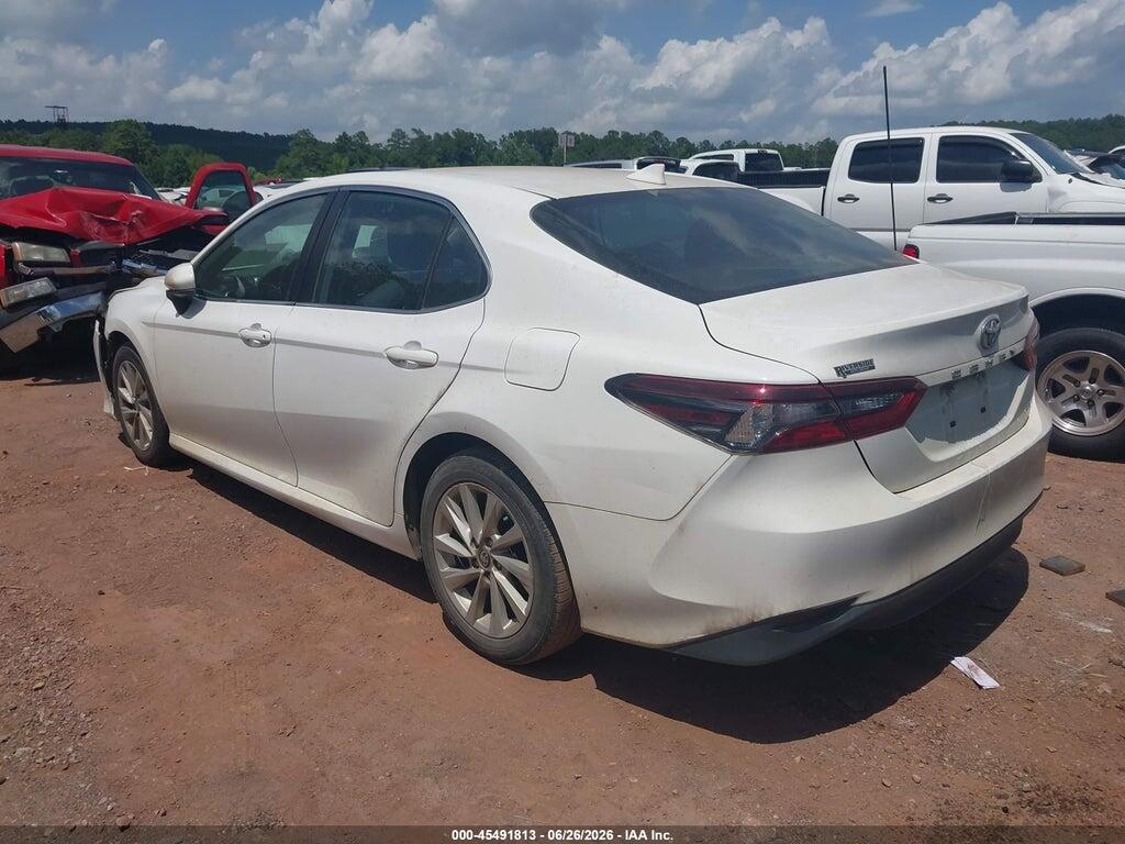 4T1C11AK9NU642485 2022 TOYOTA CAMRY photo no. 3