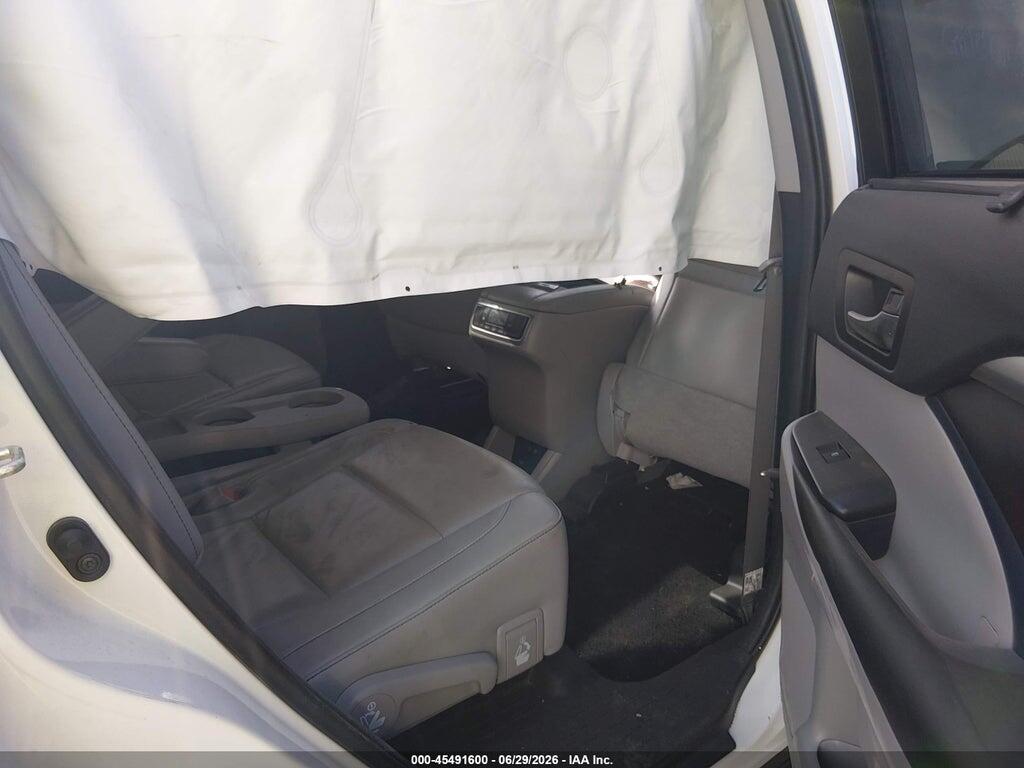 5TDKZRFH3KS367698 2019 TOYOTA HIGHLANDER photo no. 8