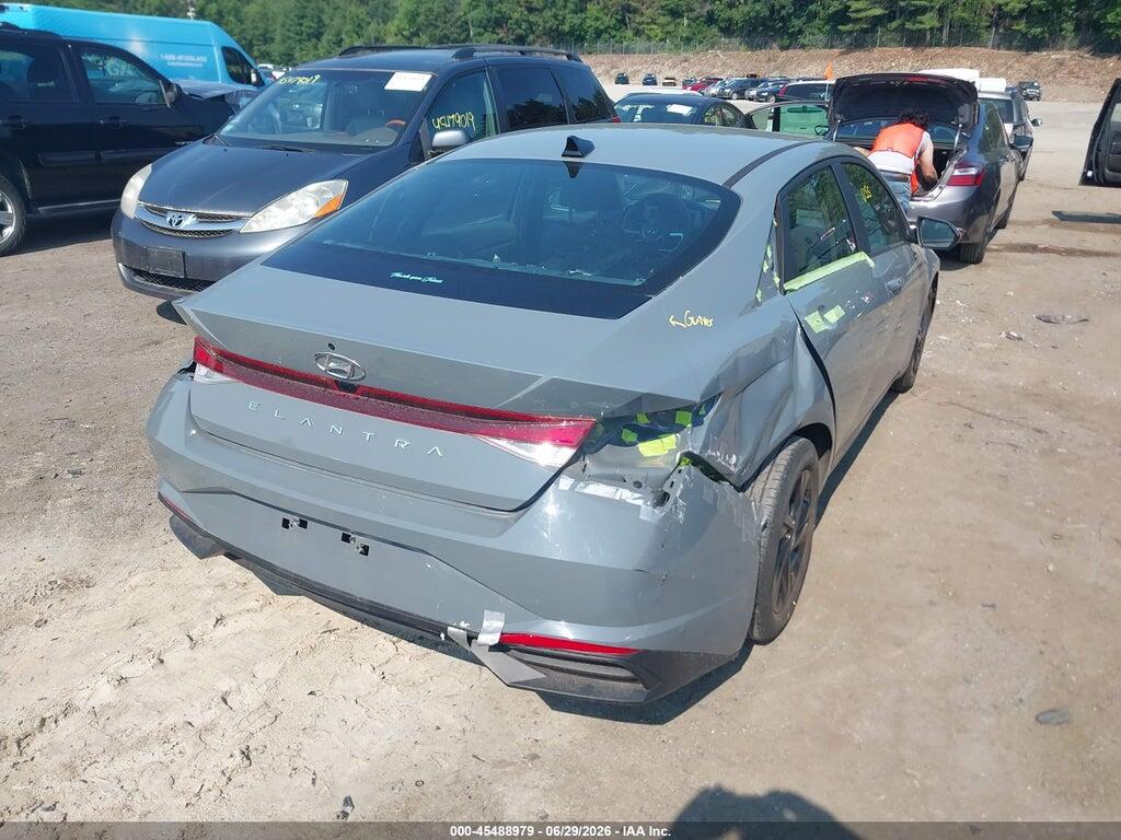 KMHLS4AG8NU369775 2022 HYUNDAI ELANTRA photo no. 4