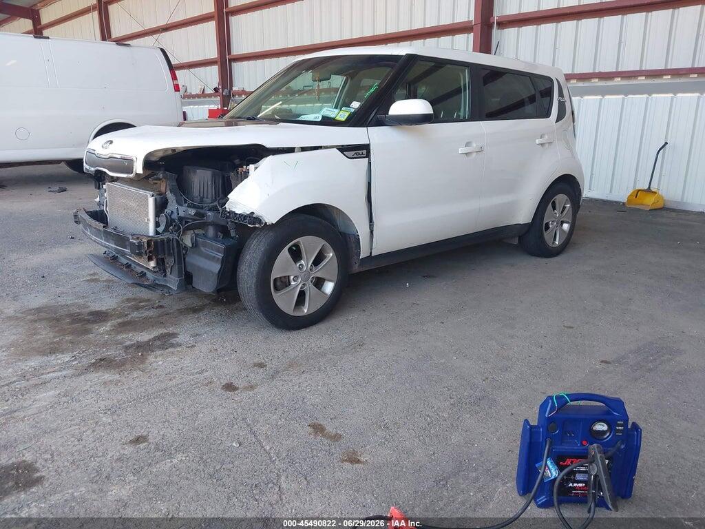 KNDJN2A25G7279366 2016 KIA SOUL photo no. 2