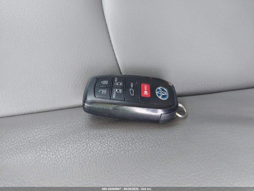 5TDYSKFC2NS045925 2022 TOYOTA SIENNA photo no. 11