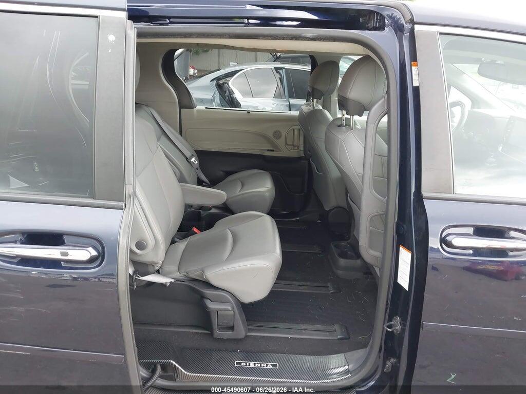5TDYSKFC2NS045925 2022 TOYOTA SIENNA photo no. 8