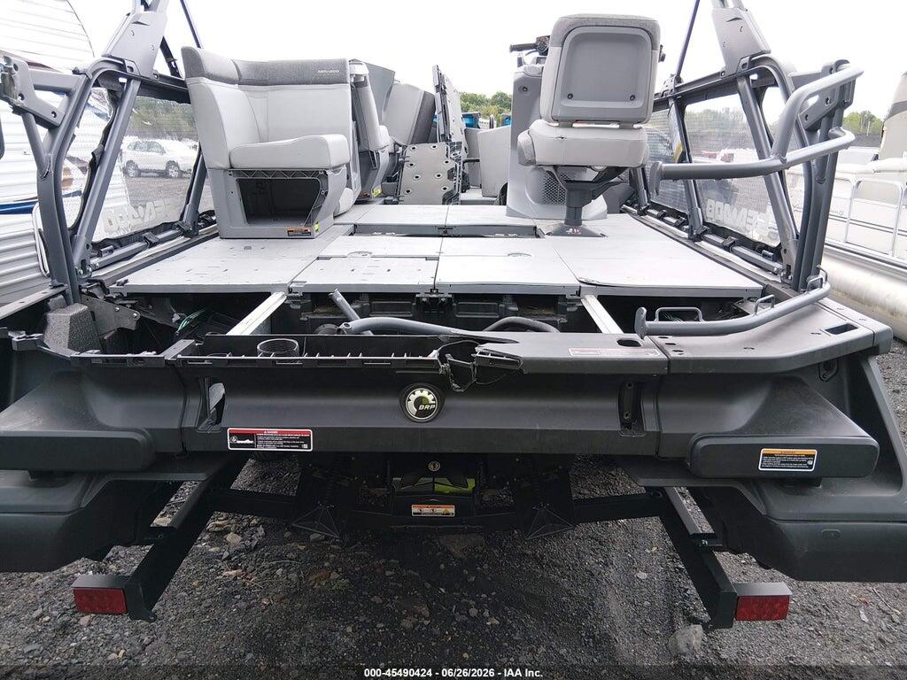 00000YDV65192C222 2022 SEADOO SWITCH CRUISE photo no. 6