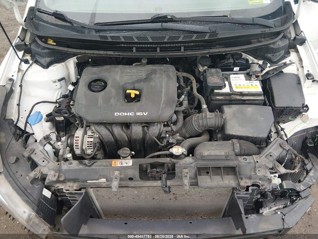 3KPFL4A72JE211388 2018 KIA FORTE photo no. 10