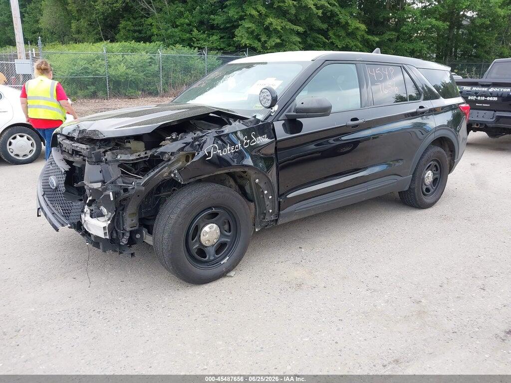 1FM5K8AB2RGA47786 2024 FORD POLICE INTERCEPTOR UTILITY photo no. 2