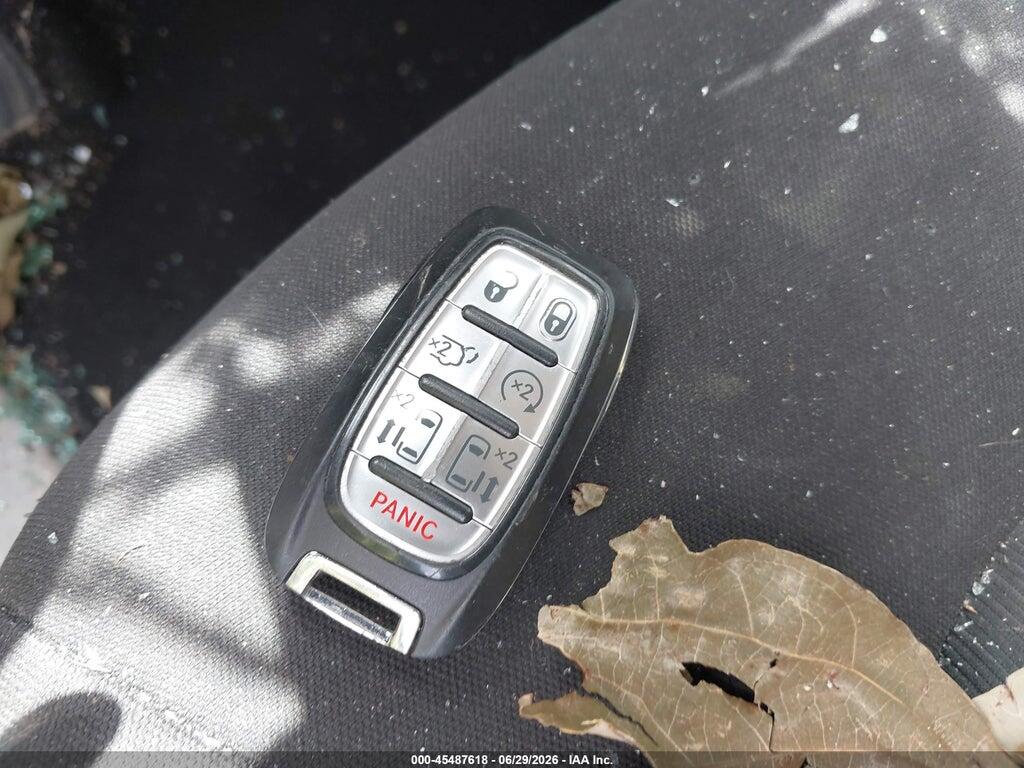 2C4RC1CG1PR524934 2023 CHRYSLER VOYAGER photo no. 11