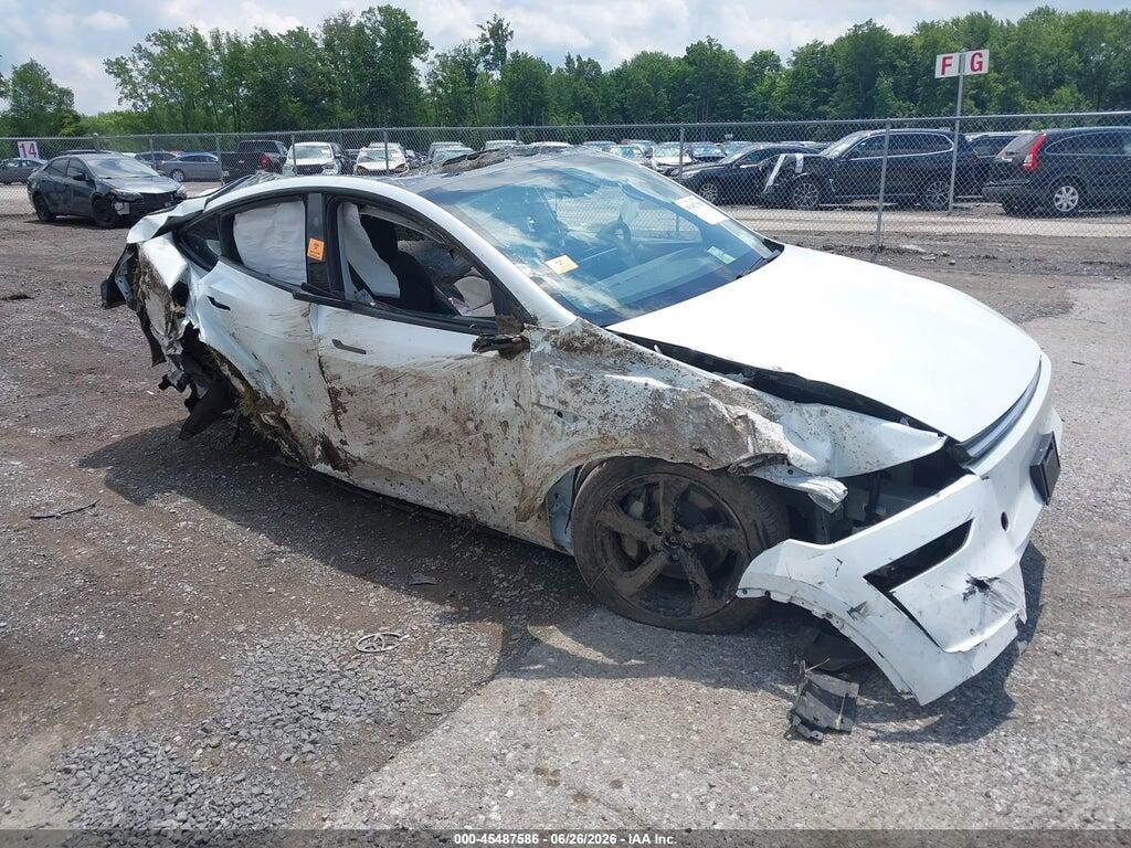7SAYGDEE6TA385466 2026 TESLA MODEL Y photo no. 1