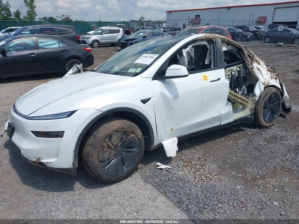 7SAYGDEE6TA385466 2026 TESLA MODEL Y photo no. 2