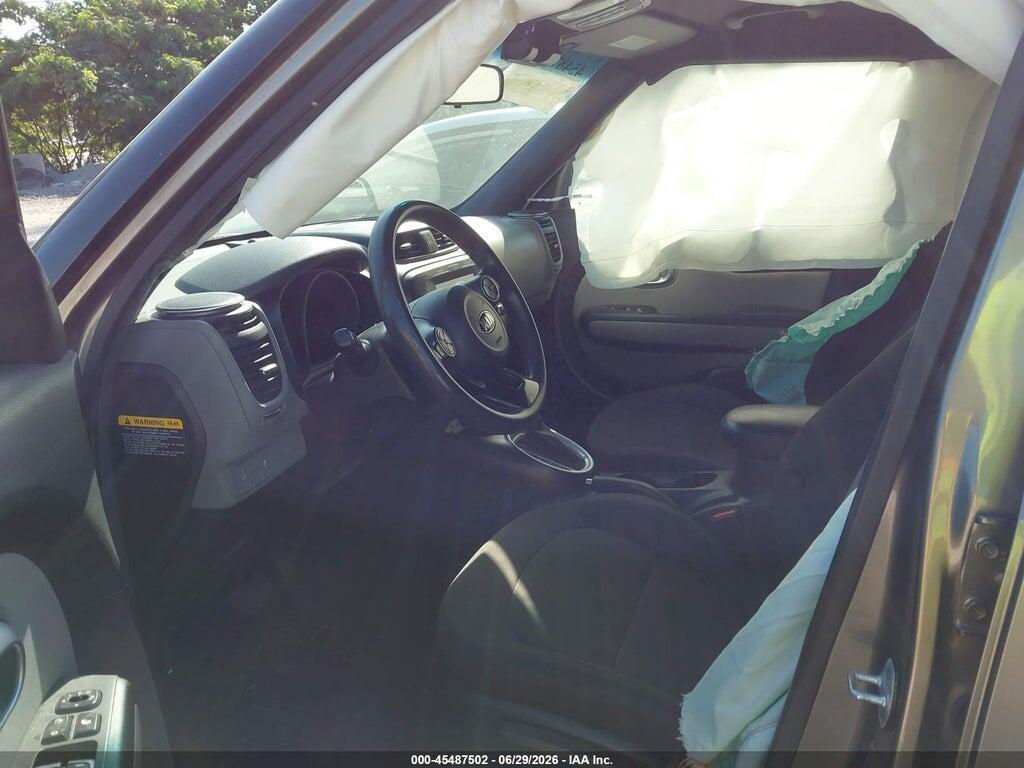 KNDJN2A29K7022543 2019 KIA SOUL photo no. 5