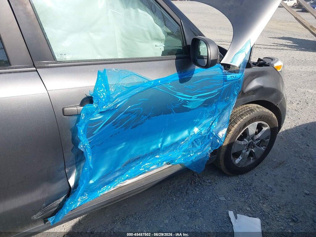 KNDJN2A29K7022543 2019 KIA SOUL photo no. 6