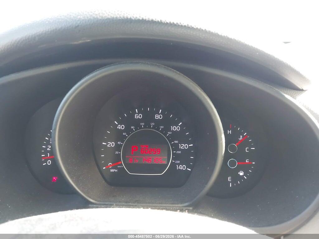 KNDJN2A29K7022543 2019 KIA SOUL photo no. 7
