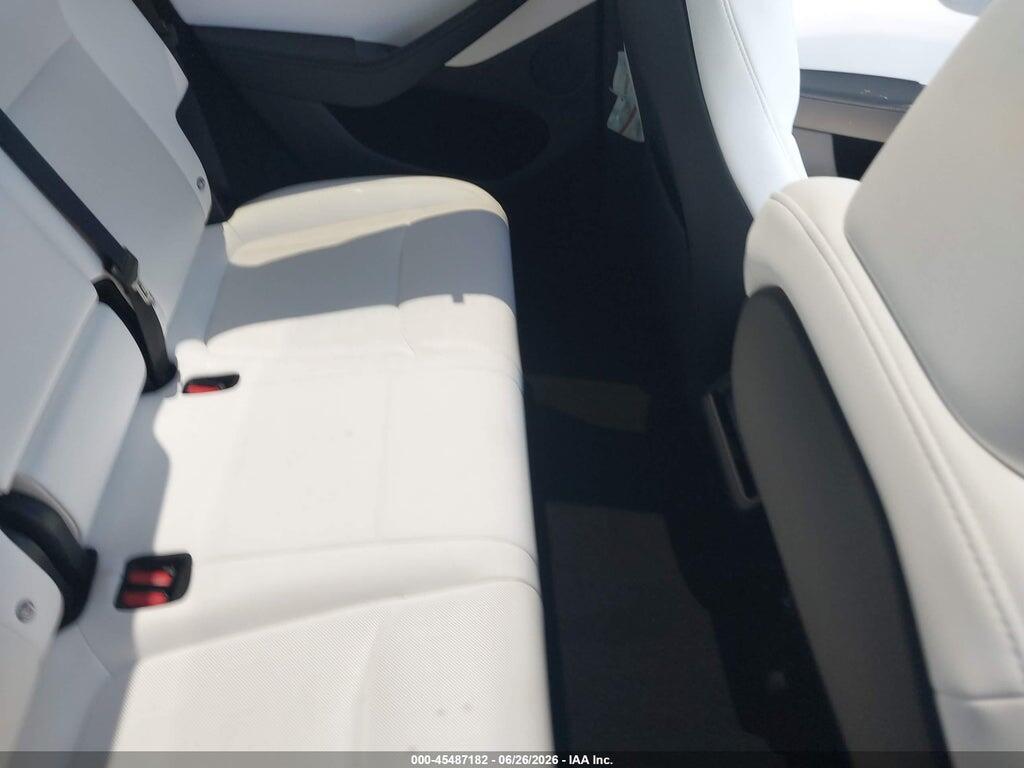 7SAYGDEE5TF360125 2026 TESLA MODEL Y photo no. 8