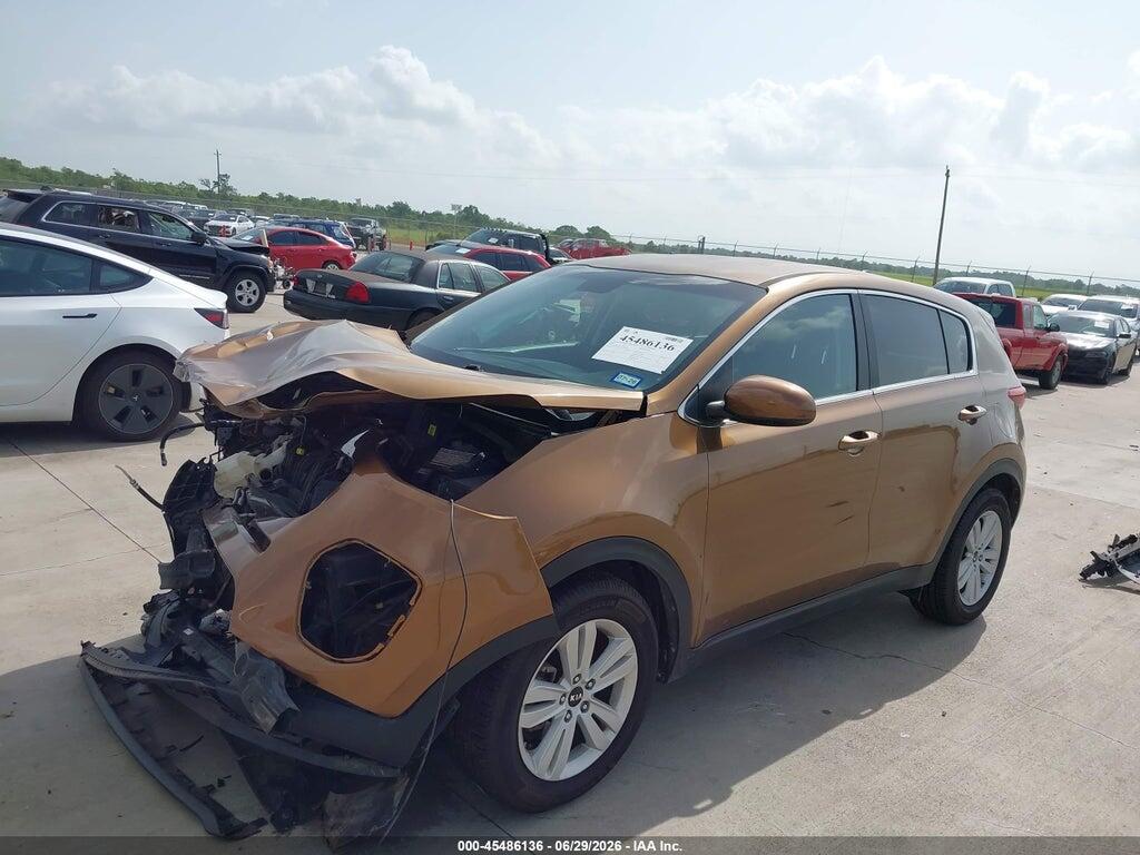 KNDPM3ACXH7087874 2017 KIA SPORTAGE photo no. 2