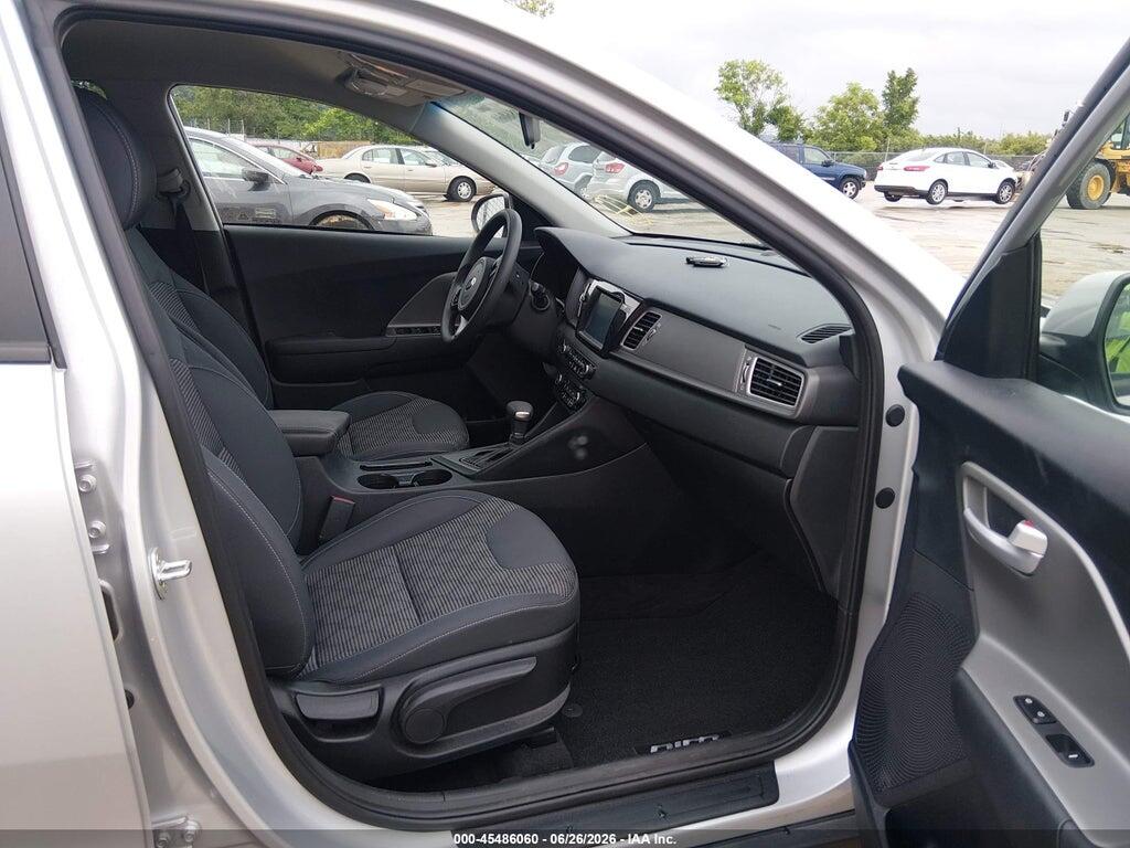 KNDCB3LC6K5302753 2019 KIA NIRO photo no. 5