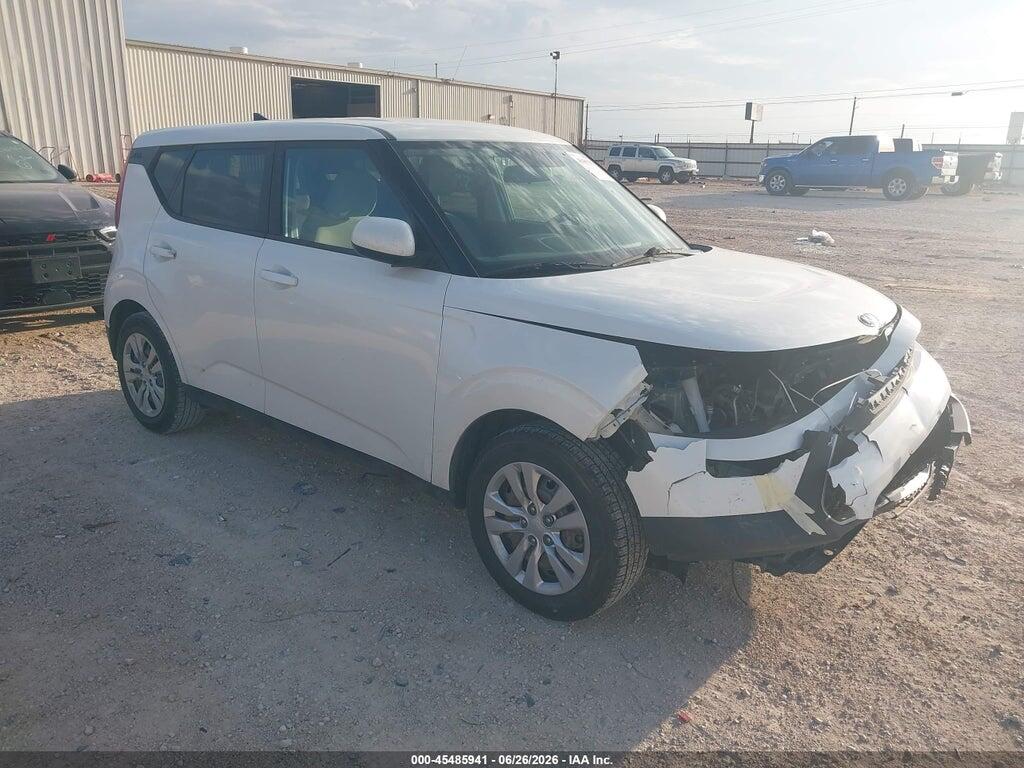 KNDJ23AU3L7736024 2020 KIA SOUL photo no. 1