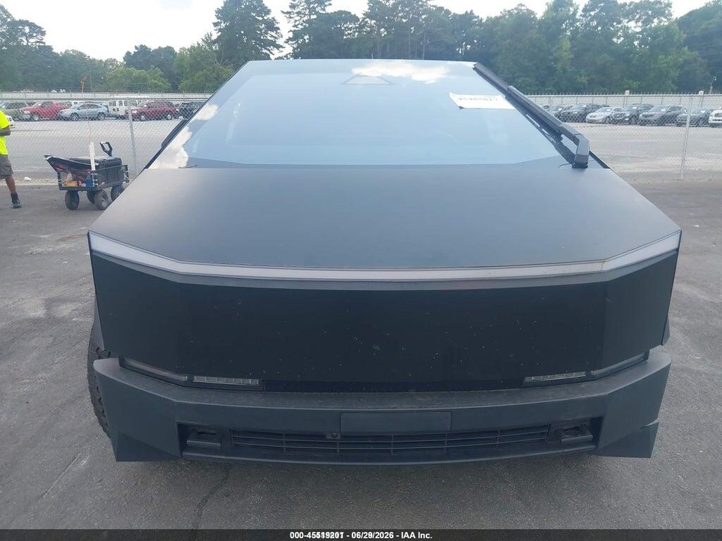 7G2CEHEDXRA000654 2024 TESLA CYBERTRUCK photo no. 11