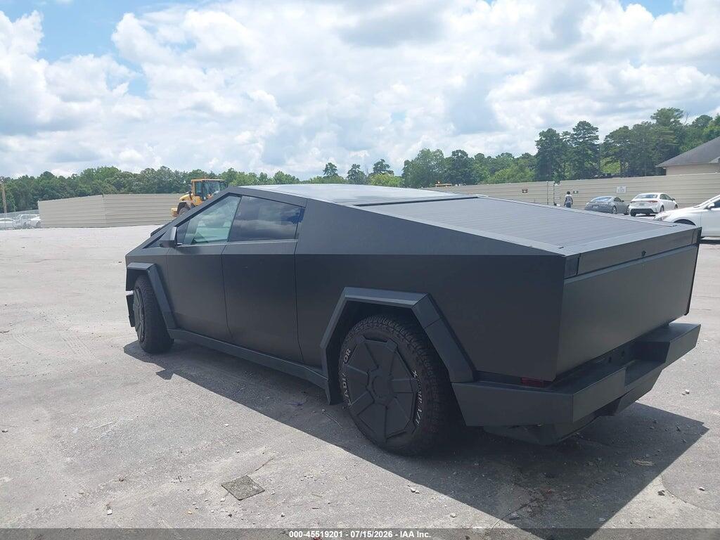 7G2CEHEDXRA000654 2024 TESLA CYBERTRUCK photo no. 3