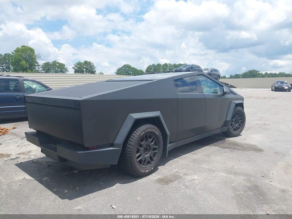 7G2CEHEDXRA000654 2024 TESLA CYBERTRUCK photo no. 4