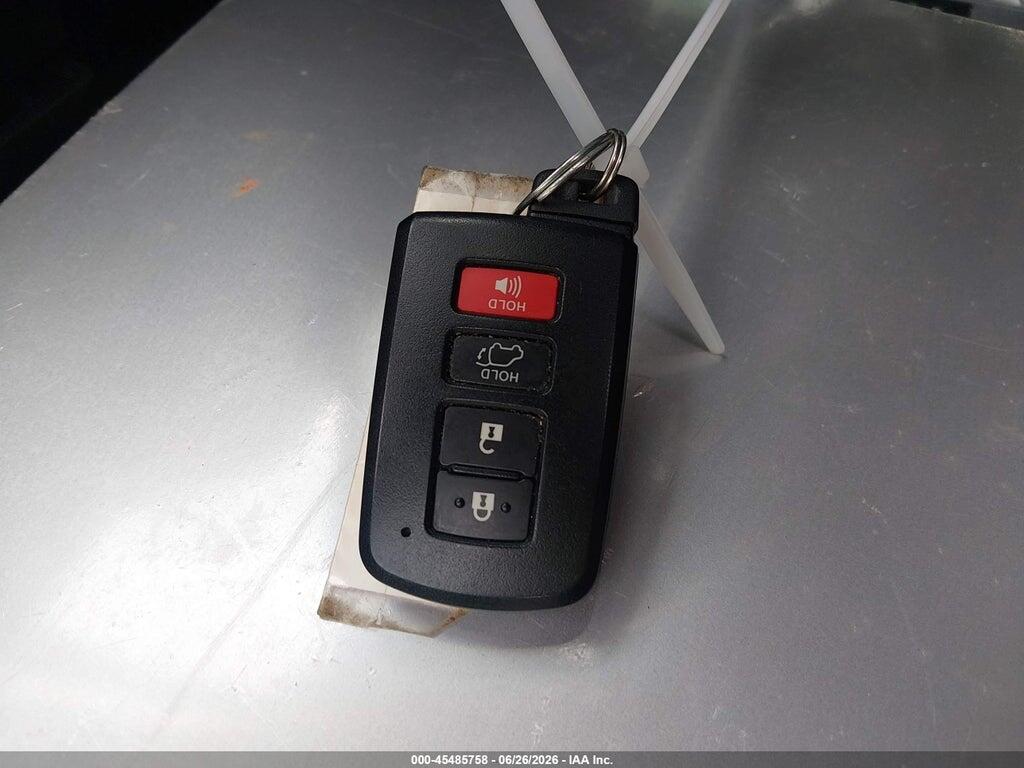 JTMRFREV5JJ721781 2018 TOYOTA RAV4 photo no. 11