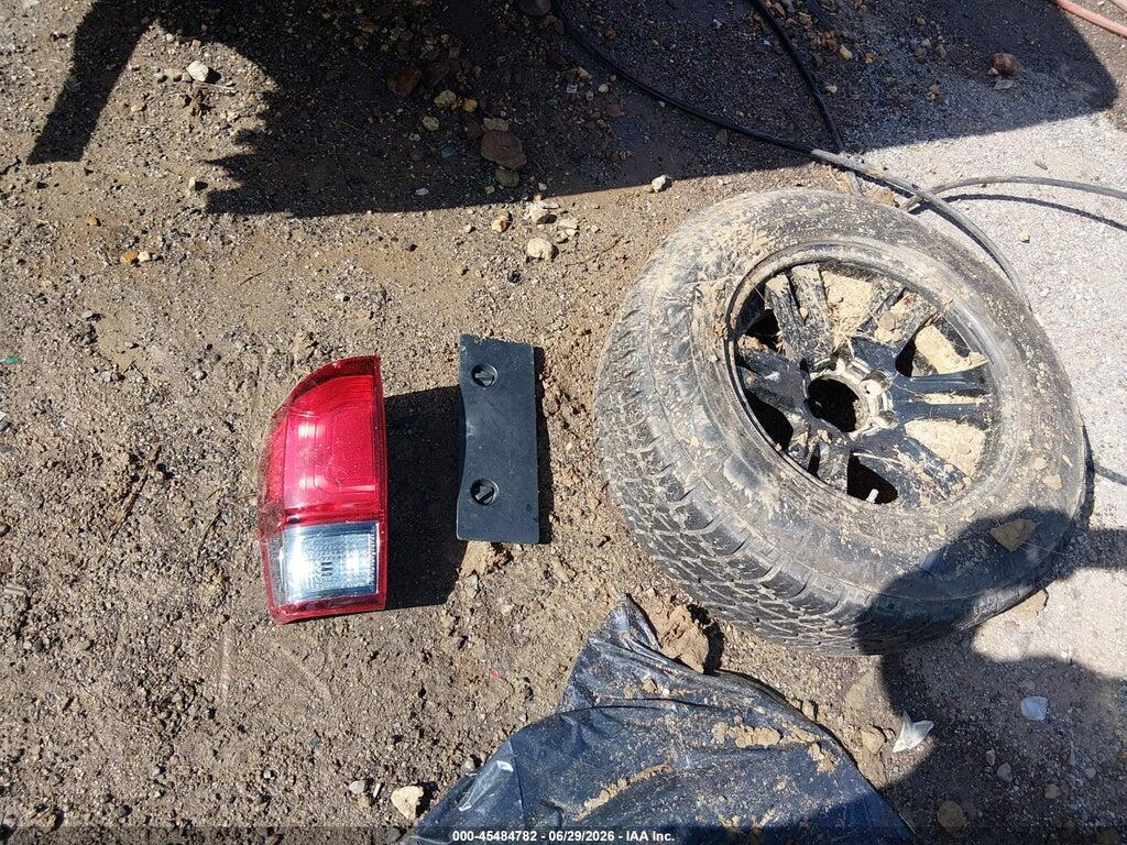 5TFAX5GN3JX124240 2018 TOYOTA TACOMA photo no. 12