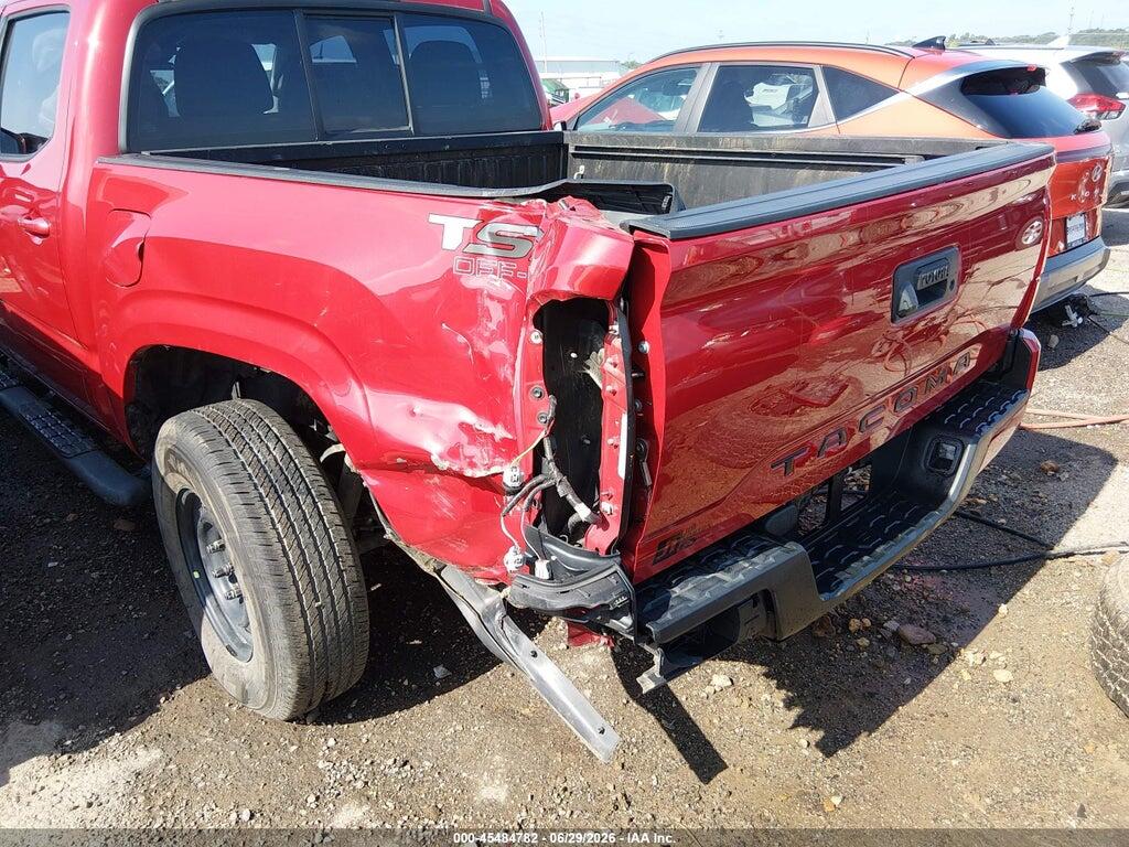 5TFAX5GN3JX124240 2018 TOYOTA TACOMA photo no. 6