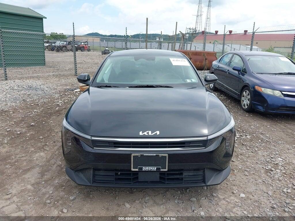 3KPFT4DE4SE088317 2025 KIA K4 photo no. 12