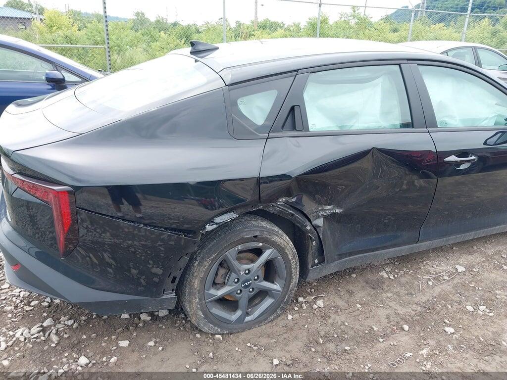 3KPFT4DE4SE088317 2025 KIA K4 photo no. 6