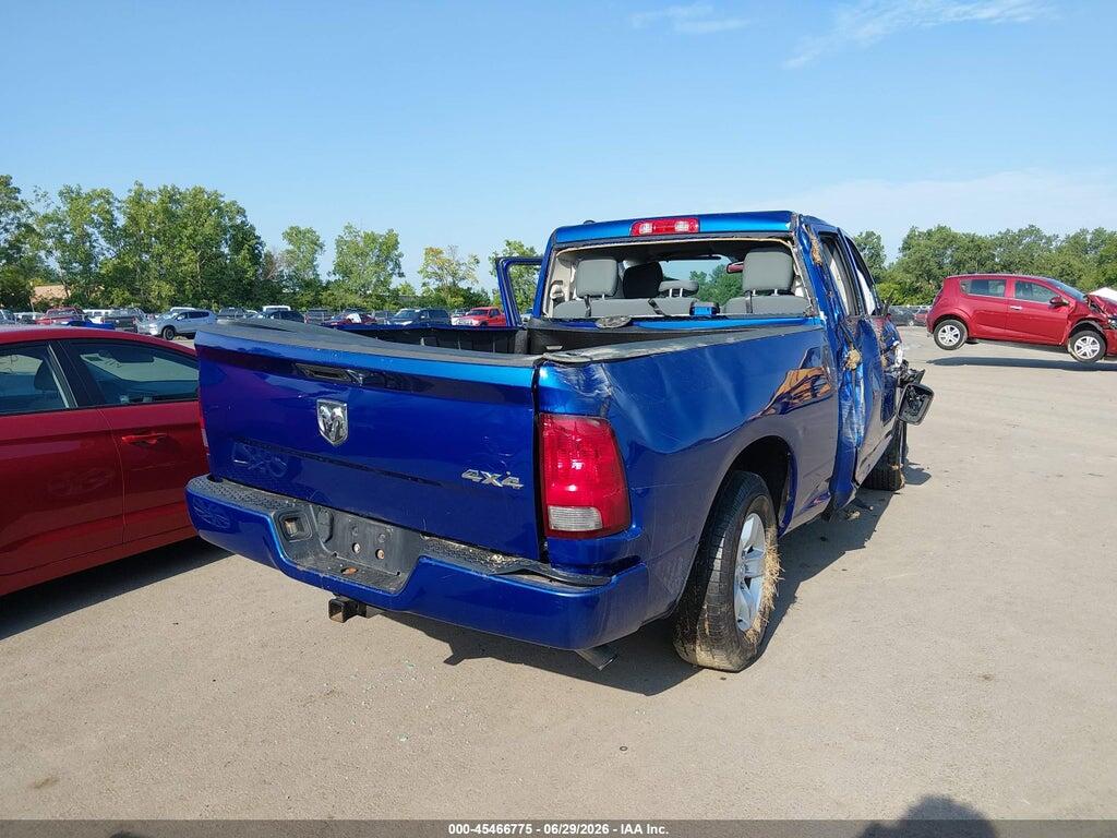 1C6RR7FG2JS246801 2018 RAM 1500 photo no. 4